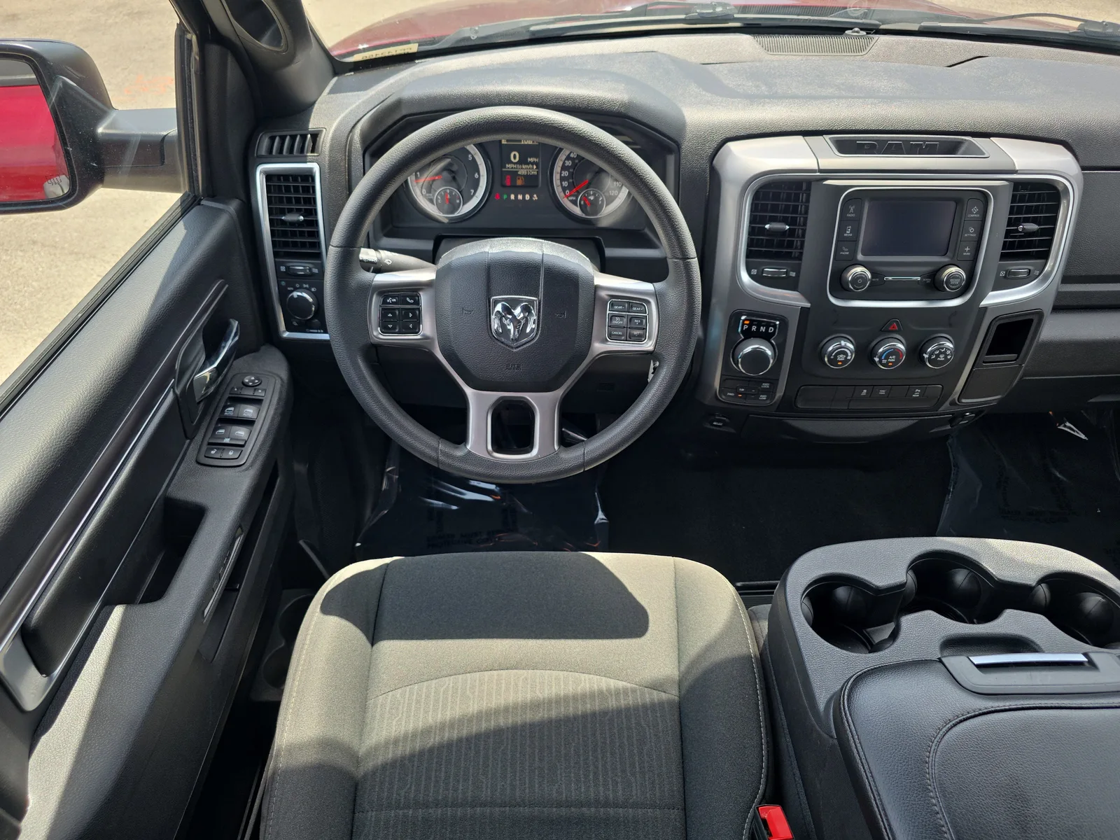 2024 RAM 1500 Classic Warlock photo 19
