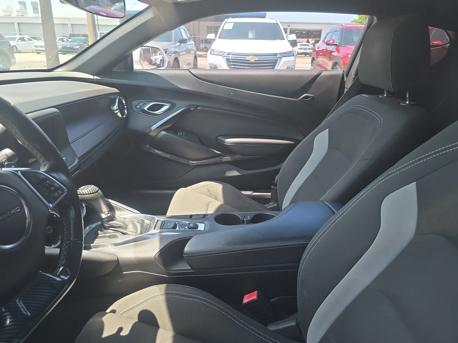 2019 Chevrolet Camaro 1LT photo 12