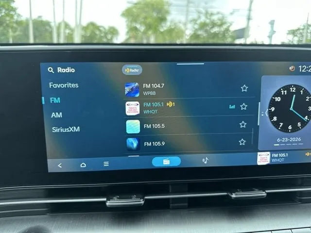 2025 Hyundai Kona SEL photo 25