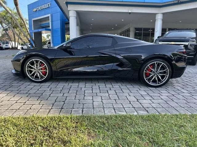2023 Chevrolet Corvette Stingray 2LT photo 32
