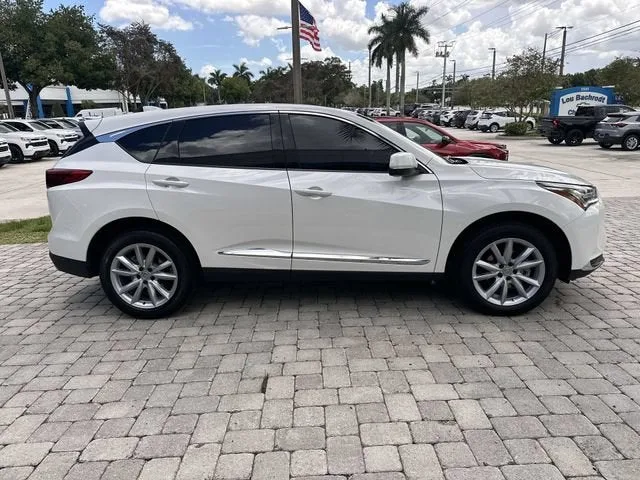 2024 Acura RDX 4DR SH-AWD photo 14