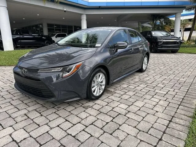 2023 Toyota Corolla LE photo 21