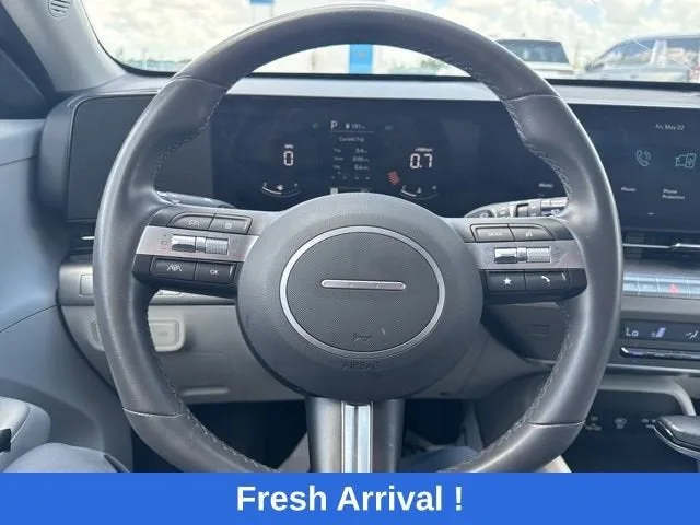 2025 Hyundai Kona SEL photo 6