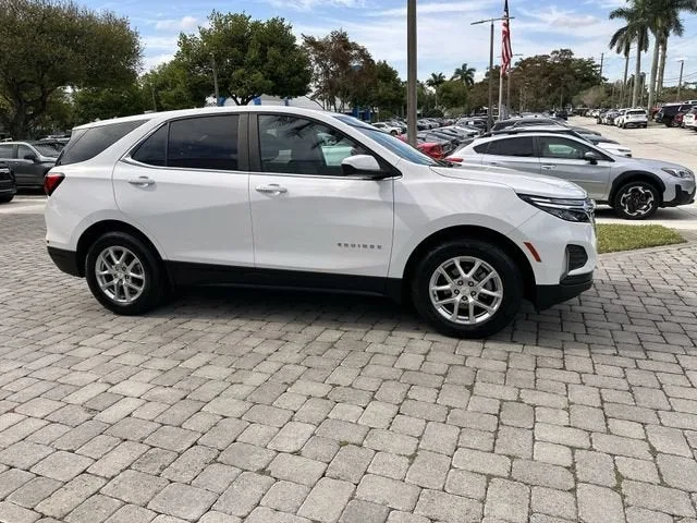 2023 Chevrolet Equinox LT photo 15
