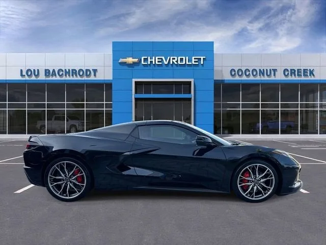 2023 Chevrolet Corvette Stingray 2LT photo 9