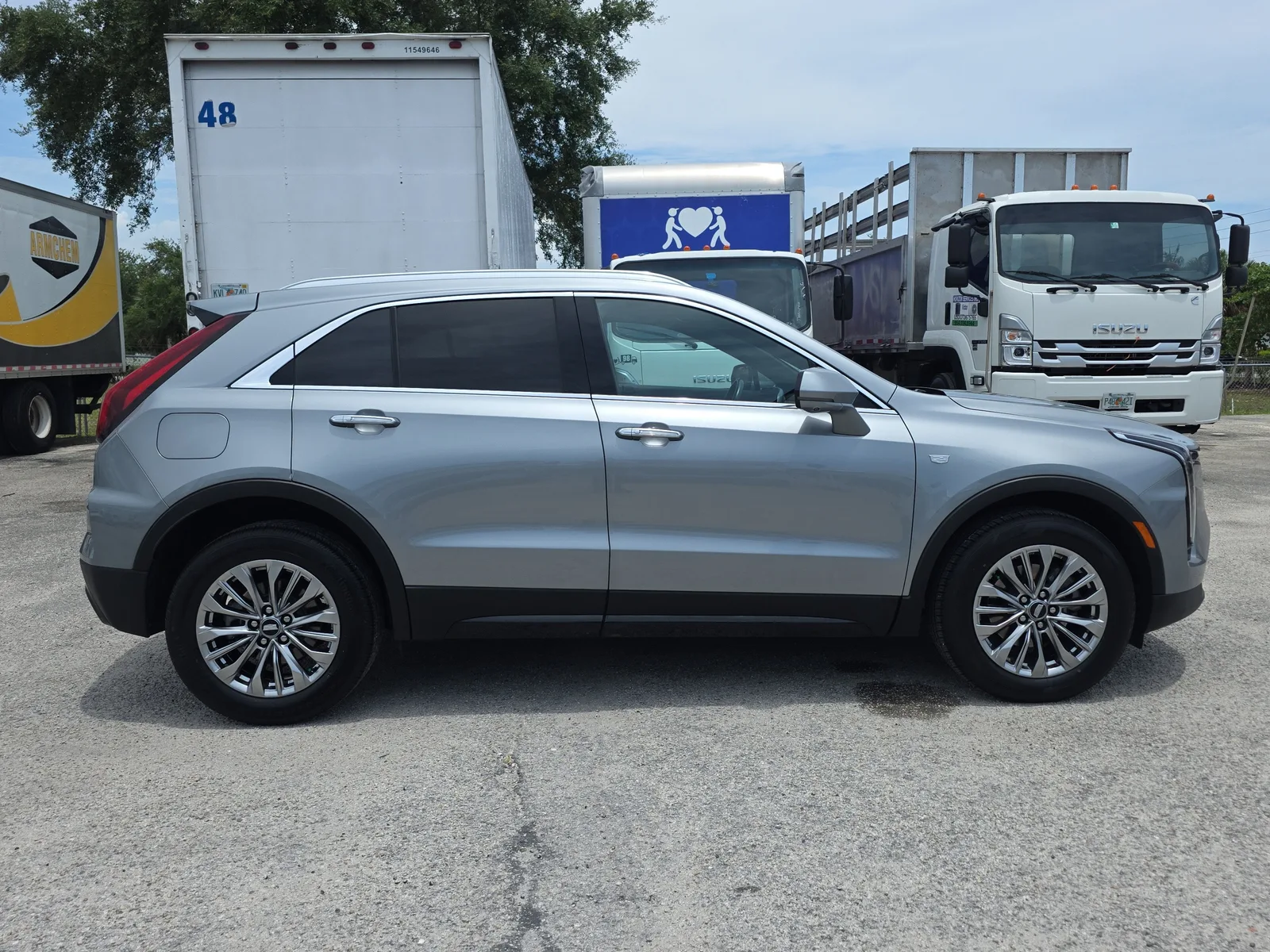 2025 Cadillac XT4 Premium Luxury photo 8