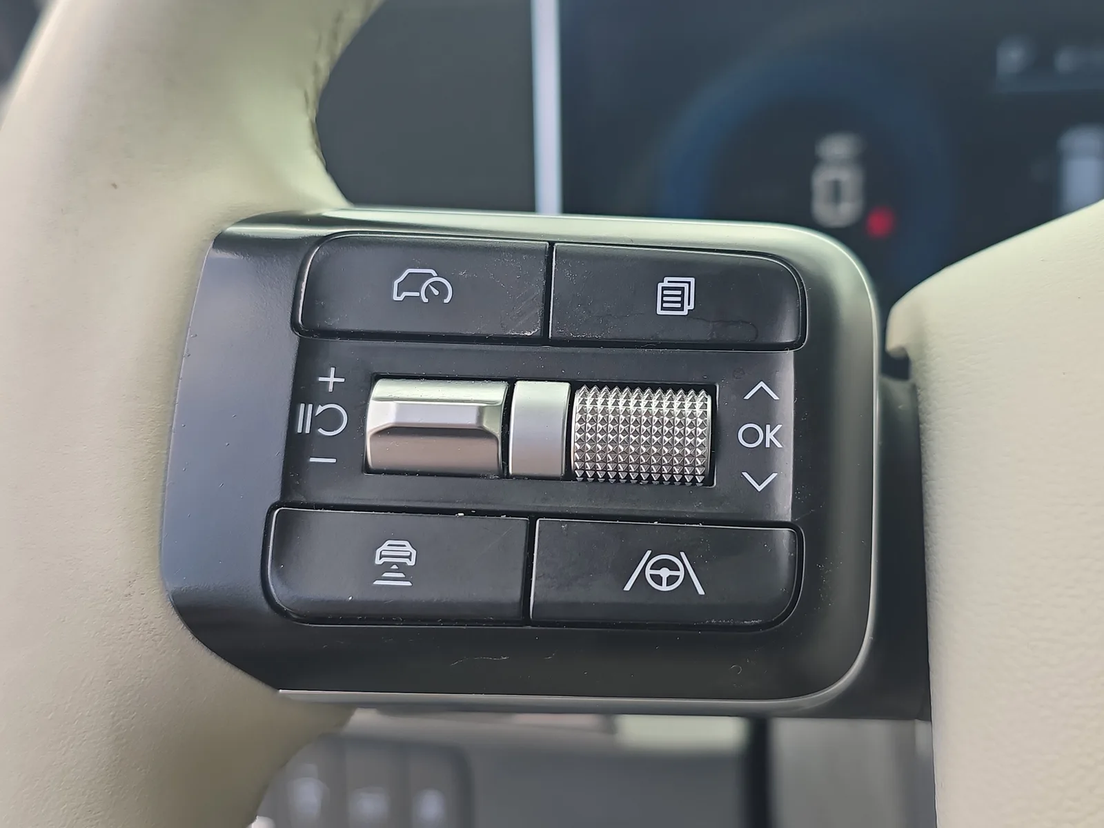 2024 Hyundai Santa Fe SEL photo 27