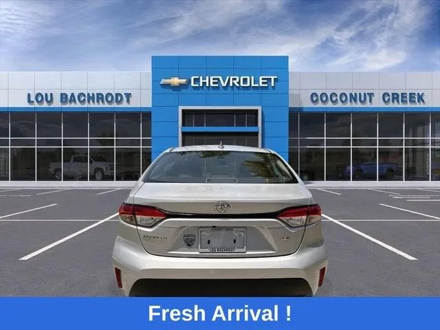 2024 Toyota Corolla LE photo 7