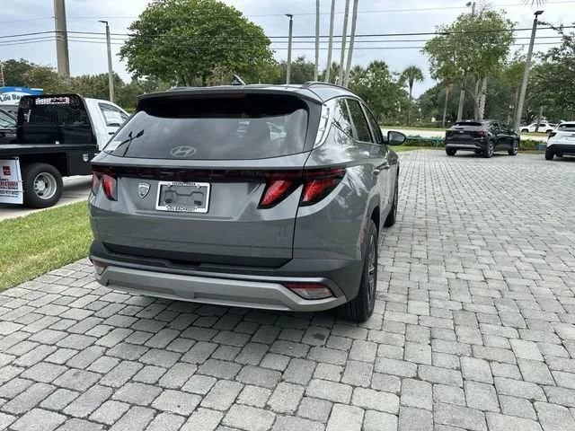 2025 Hyundai Tucson SEL photo 35