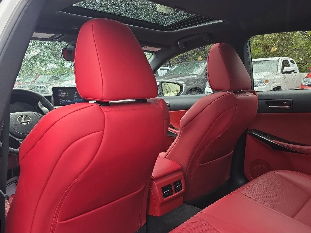 2023 Lexus IS IS 350 F SPORT photo 12