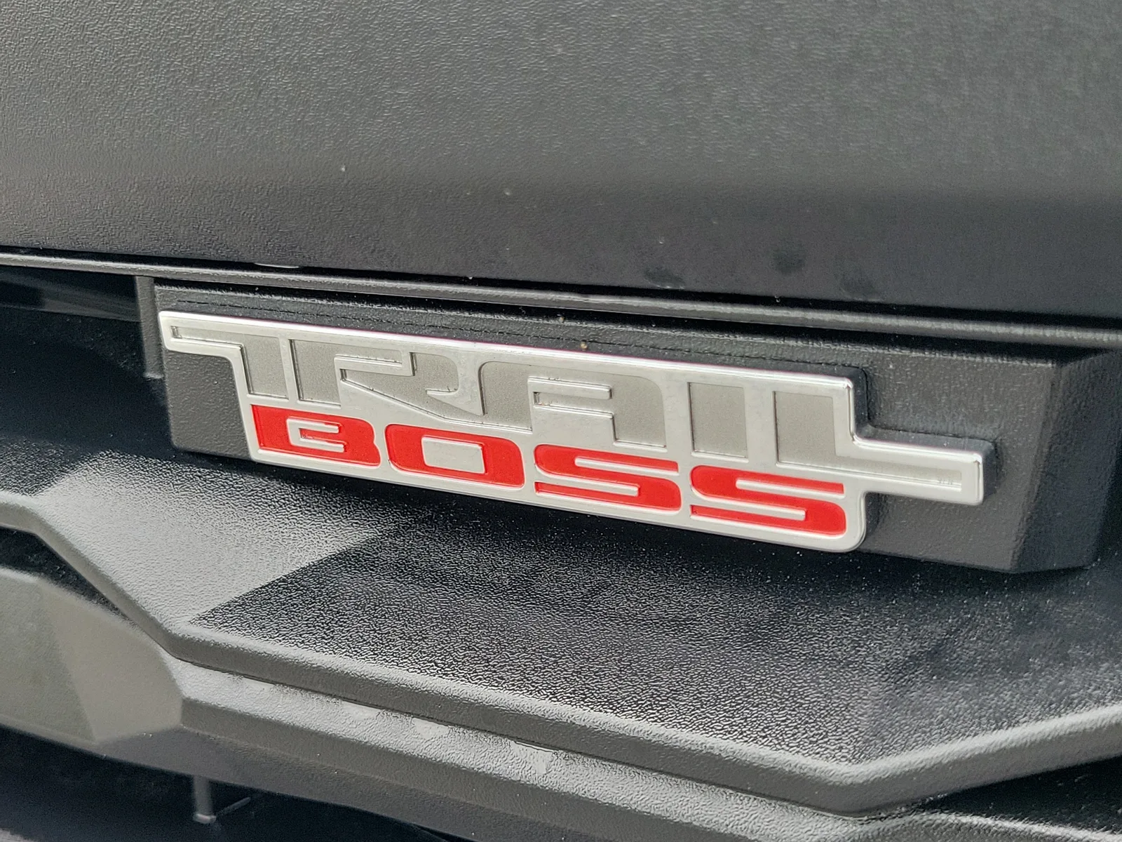 2023 Chevrolet Colorado Trail Boss photo 12