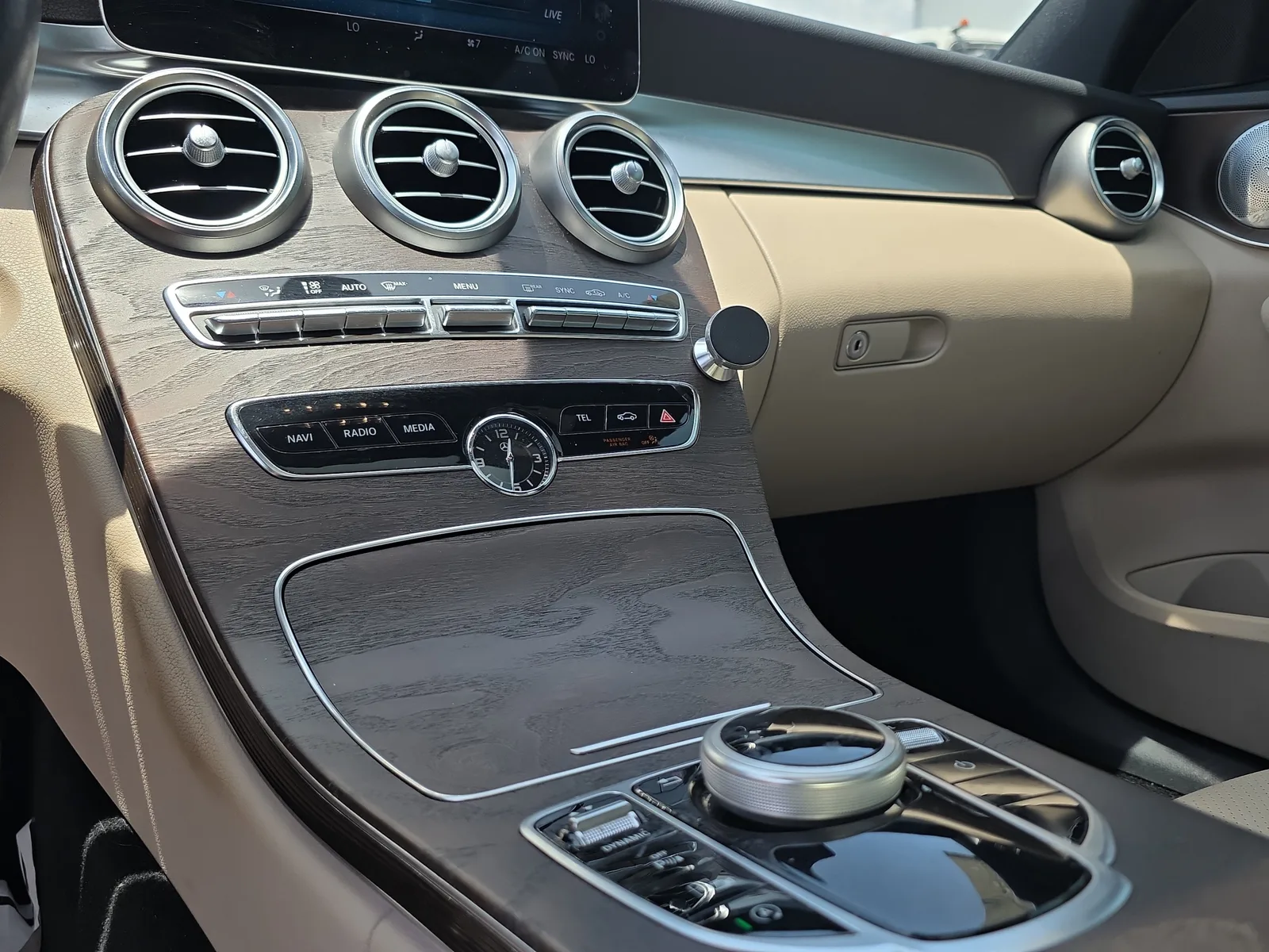2020 Mercedes-Benz C-Class C 300 photo 32
