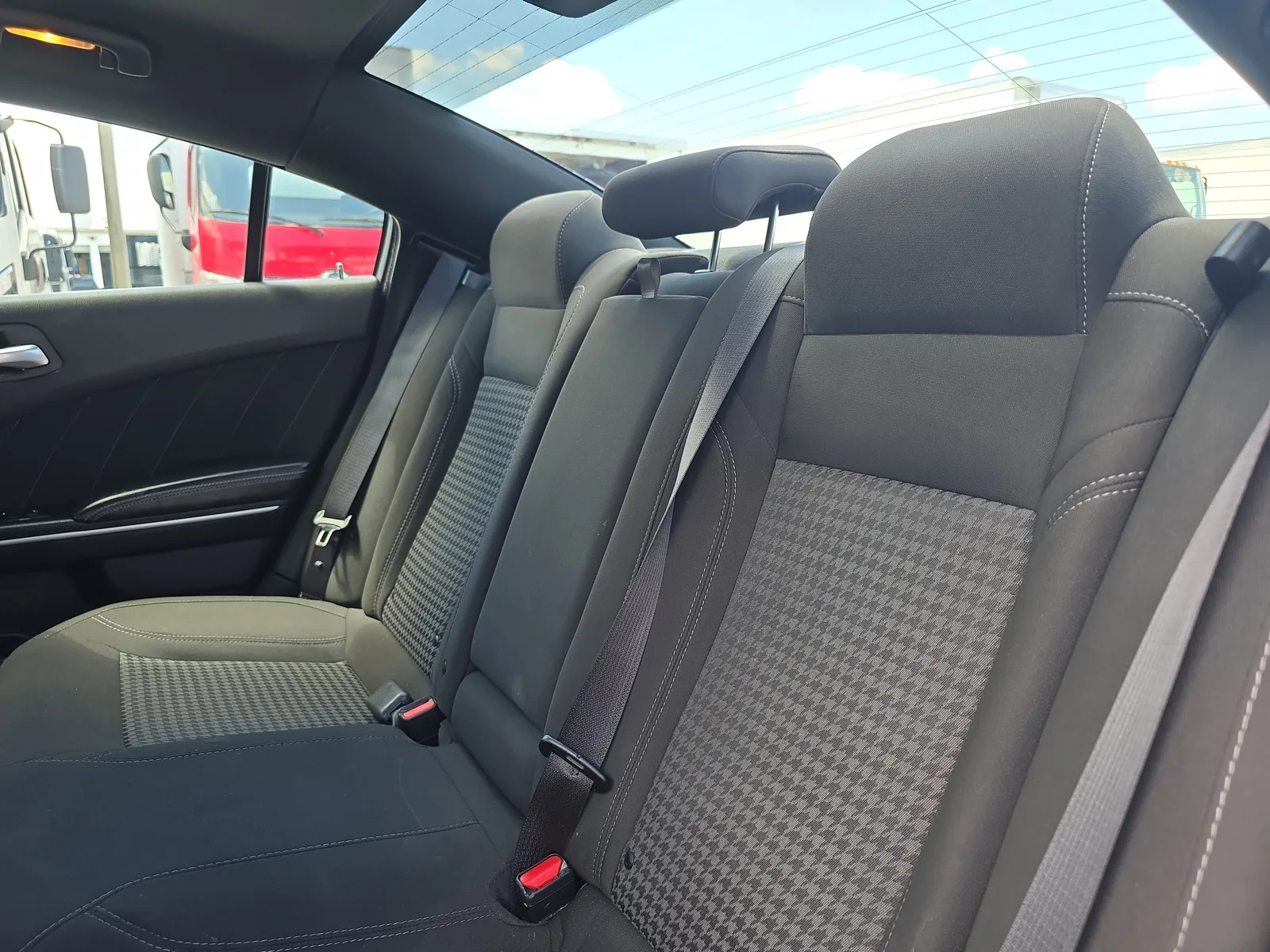 2023 Dodge Charger SXT photo 16