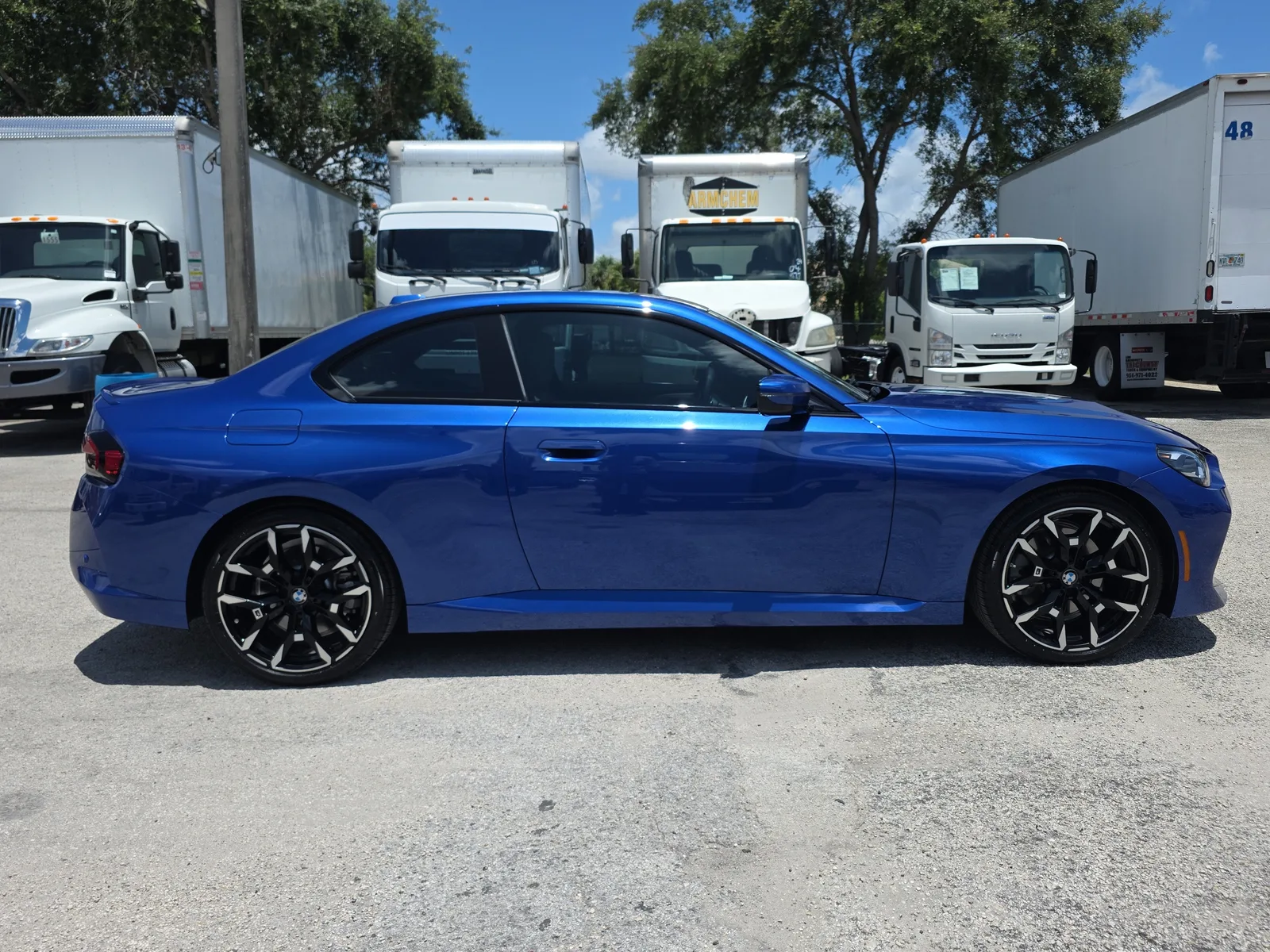 2025 BMW 2 Series 230i photo 8