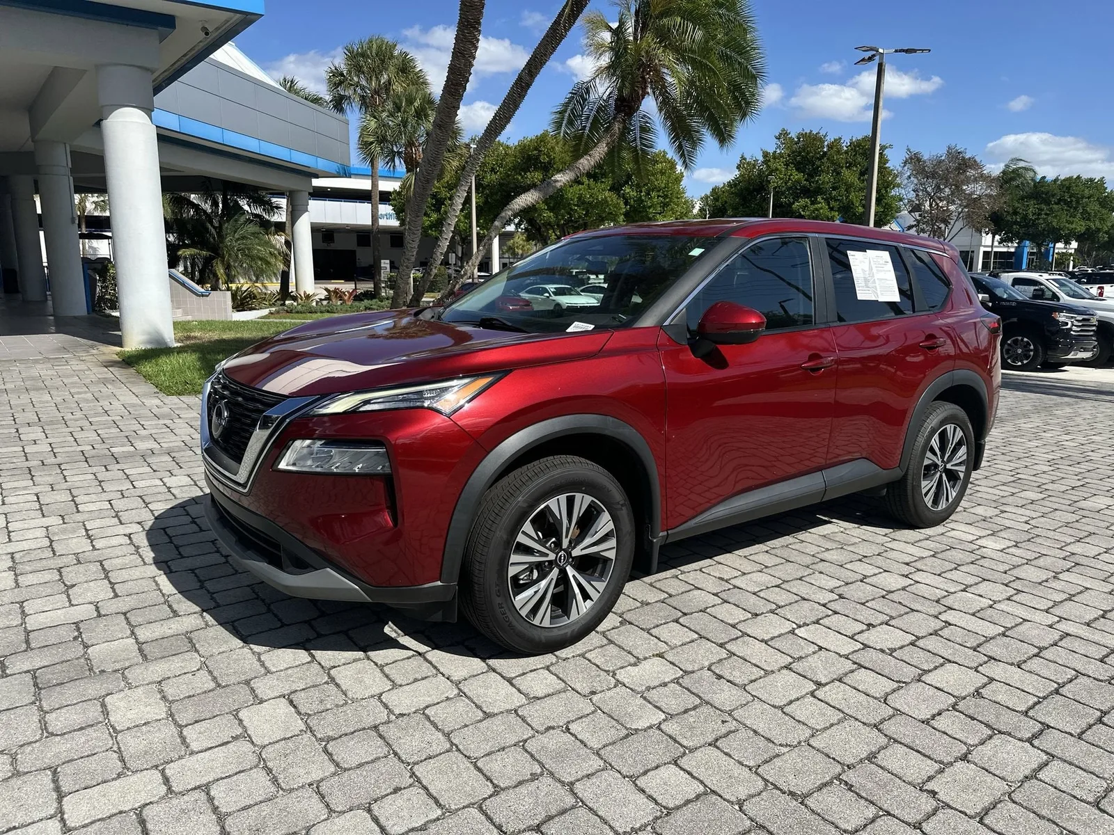 2023 Nissan Rogue SV photo 19