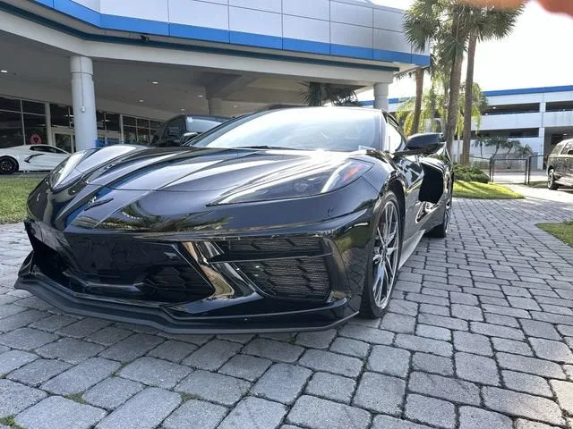 2023 Chevrolet Corvette Stingray 2LT photo 21