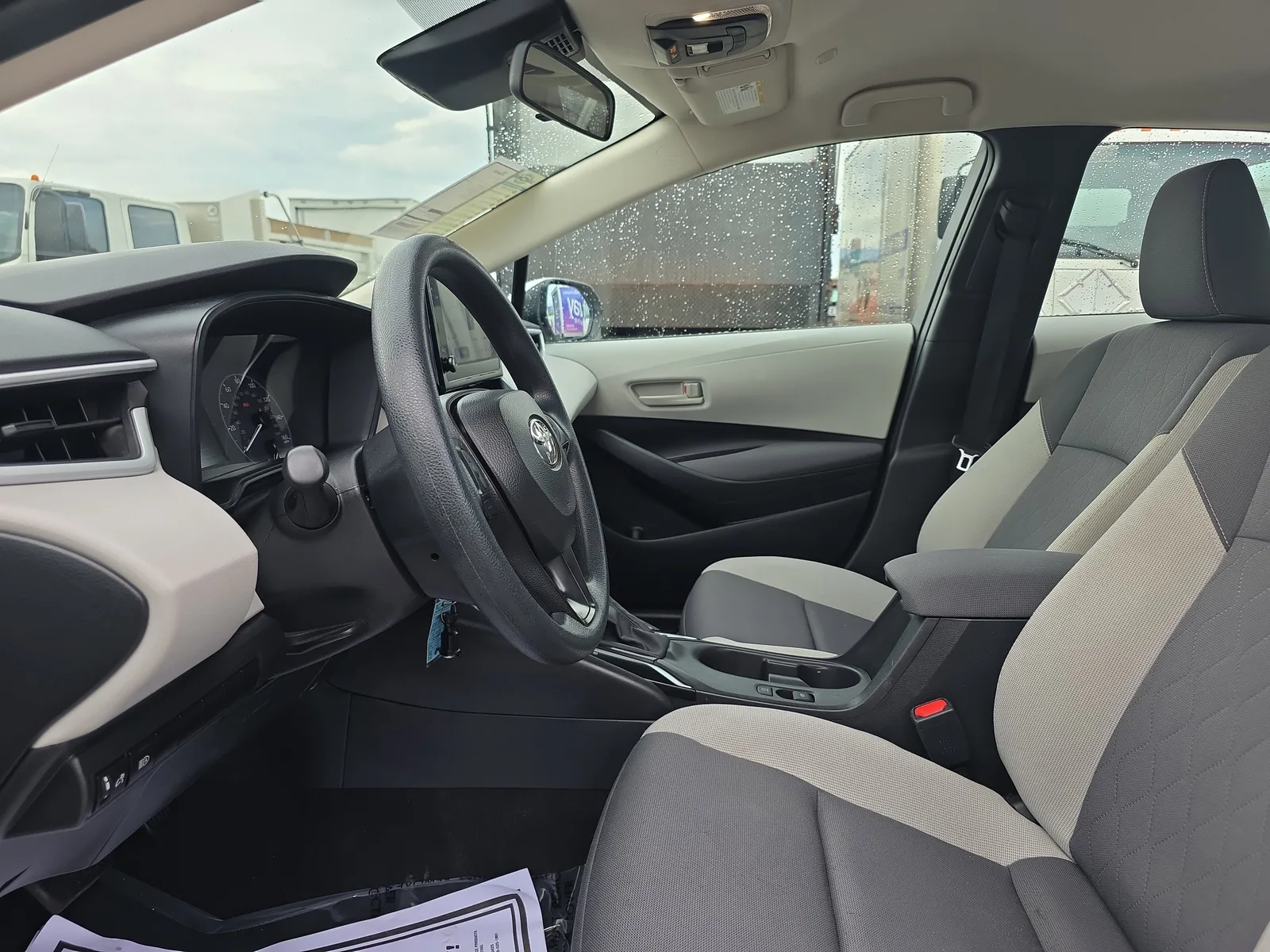 2024 Toyota Corolla LE photo 24