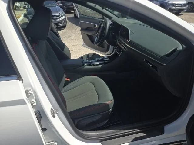 2023 Hyundai Sonata SEL Plus photo 12