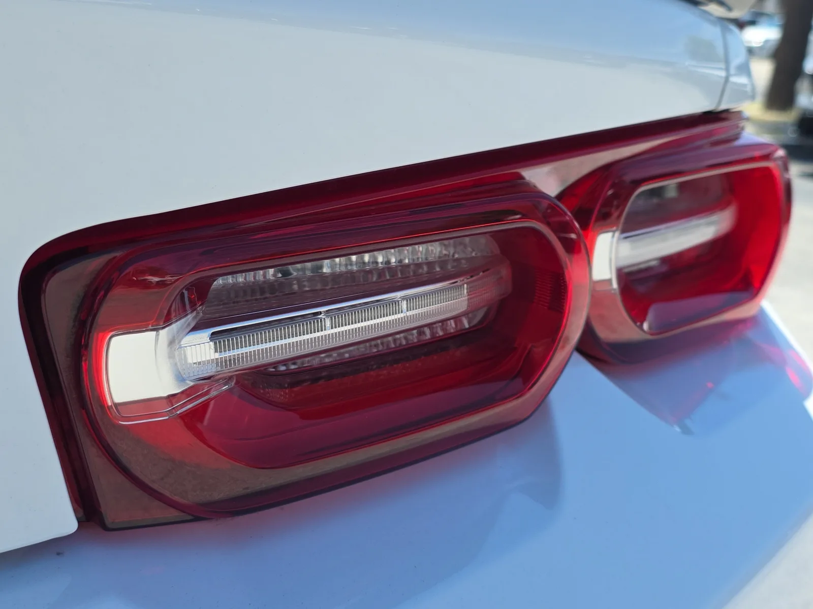 2019 Chevrolet Camaro 1LT photo 16