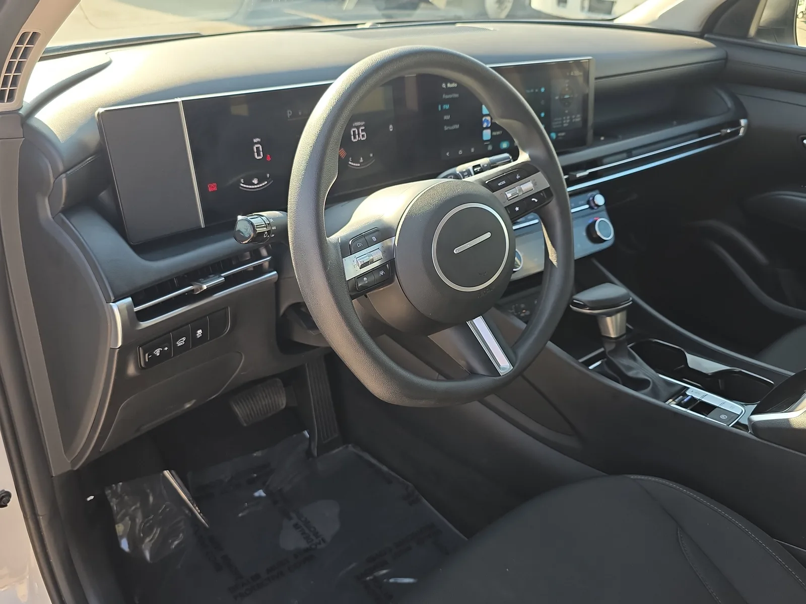 2026 Hyundai Tucson SEL photo 22