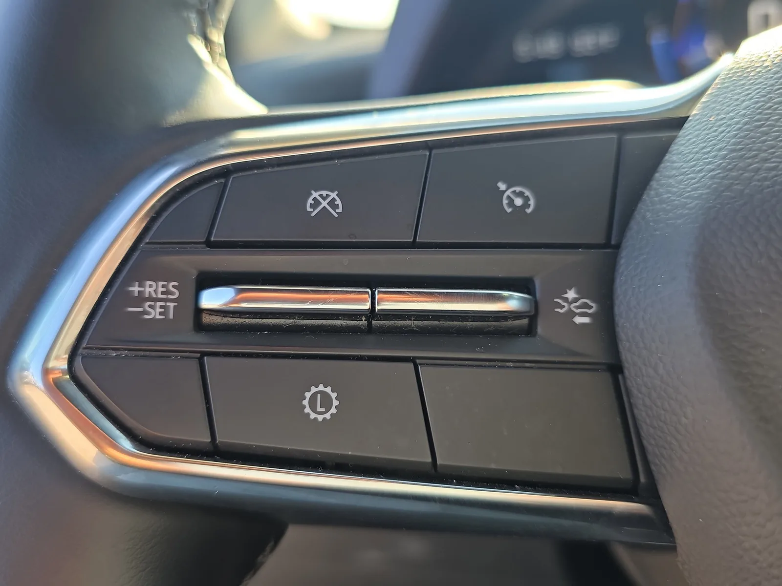 2025 Chevrolet Equinox LT photo 28