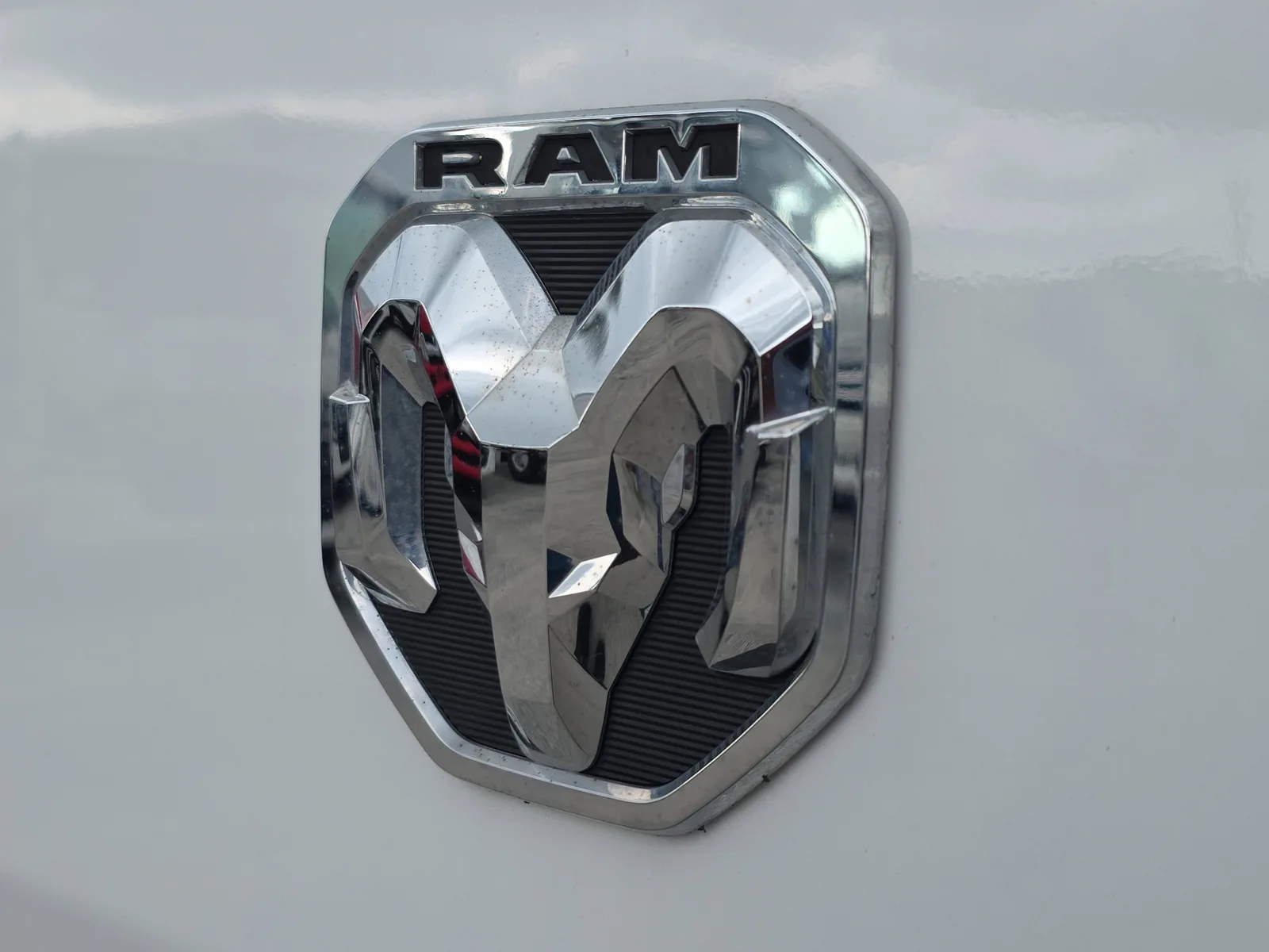 2024 RAM ProMaster Cargo Van Tradesman photo 9