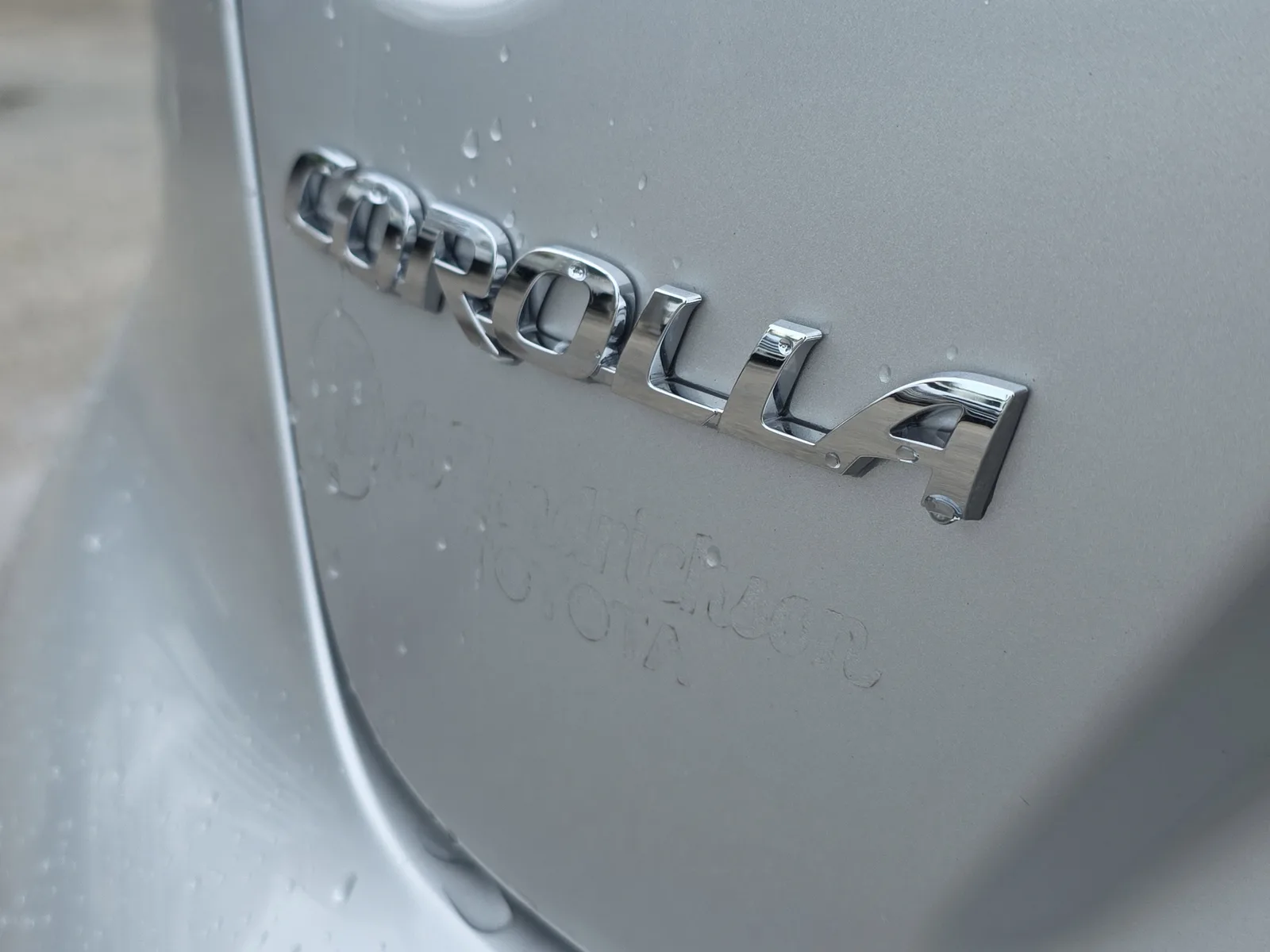 2024 Toyota Corolla LE photo 10