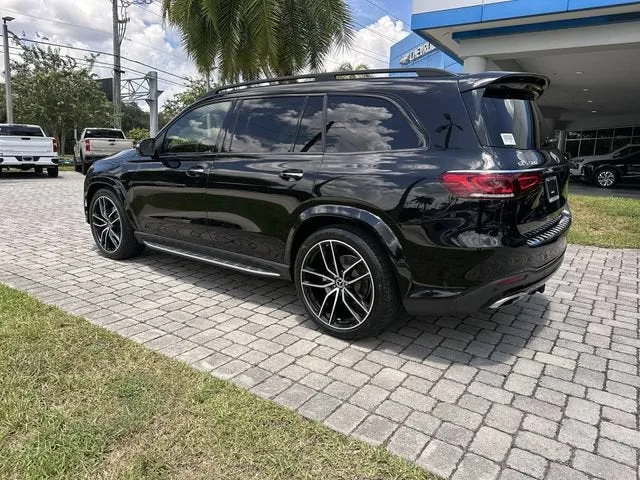 2023 Mercedes-Benz GLS GLS 580 photo 33