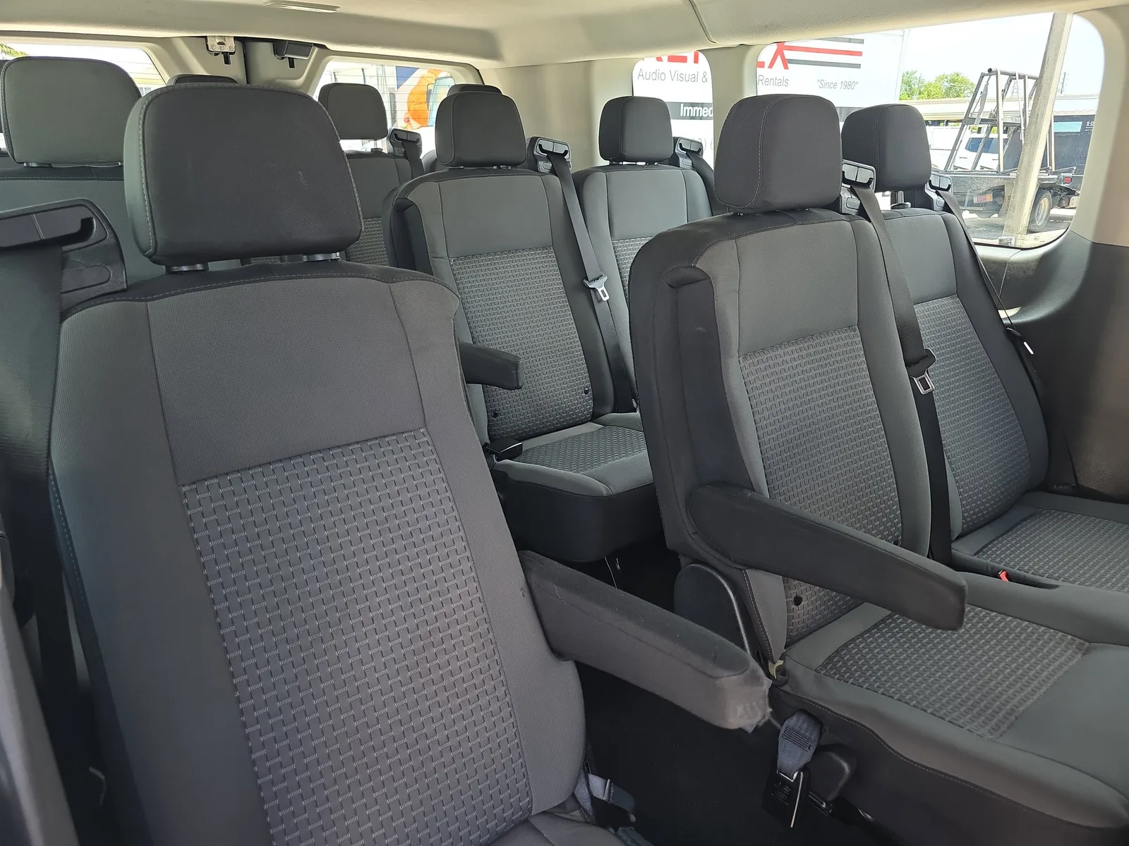 2024 Ford Transit Passenger Wagon XL photo 15