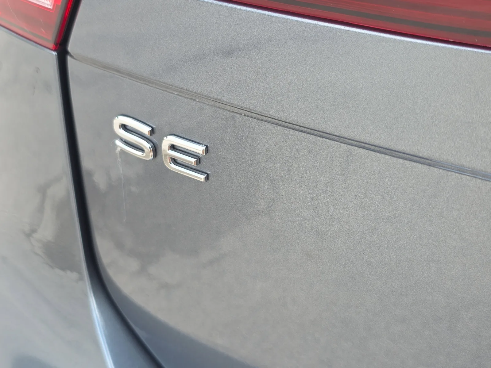 2023 Volkswagen Tiguan SE R-Line Black photo 10