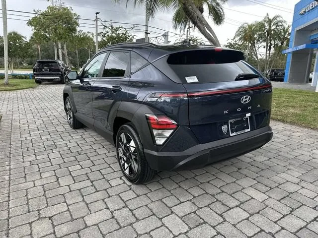 2025 Hyundai Kona SEL photo 34
