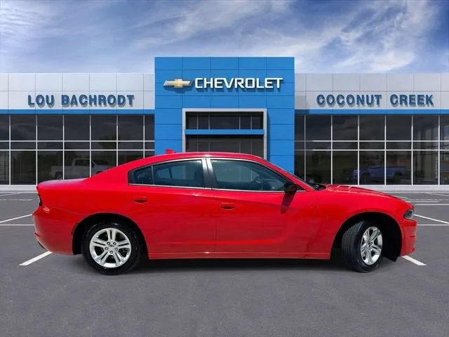 2023 Dodge Charger SXT photo 9