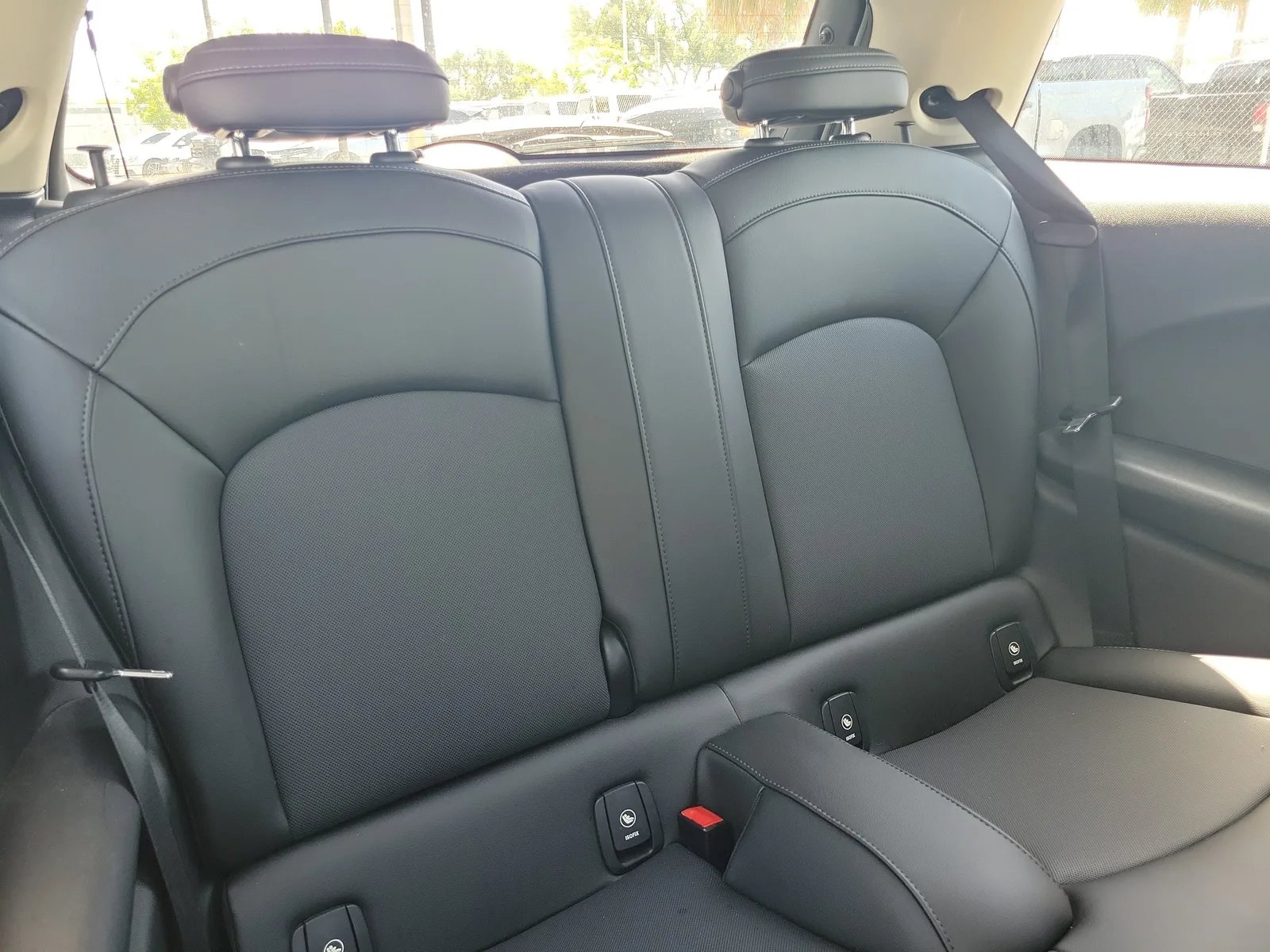 2019 MINI Hardtop 2 Door Cooper photo 6