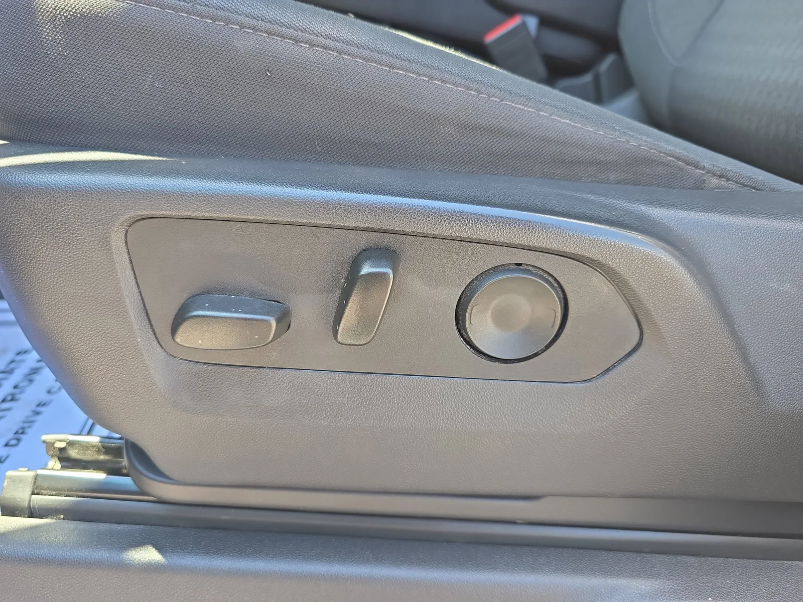 2025 Chevrolet Silverado 2500 HD LT photo 23