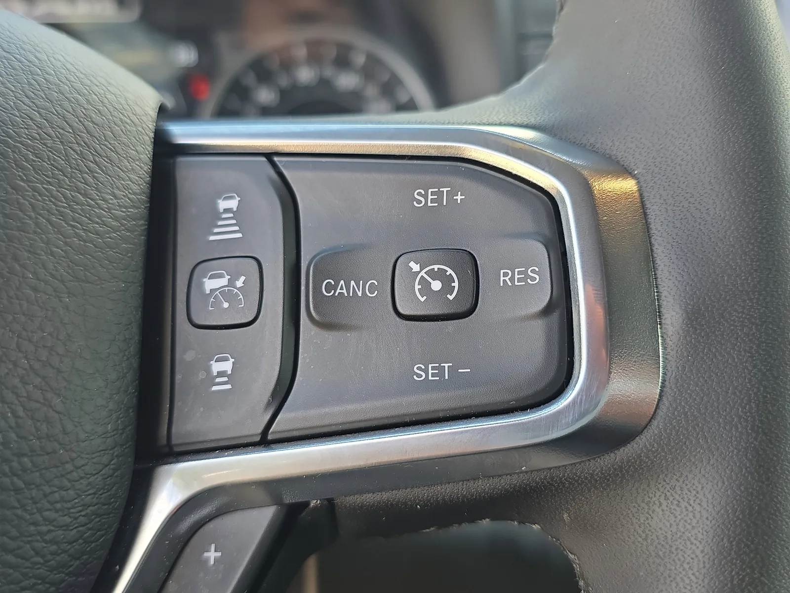 2026 RAM 1500 Laramie photo 30