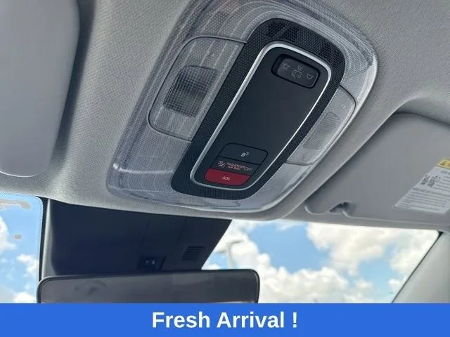 2025 Hyundai Kona SEL photo 10