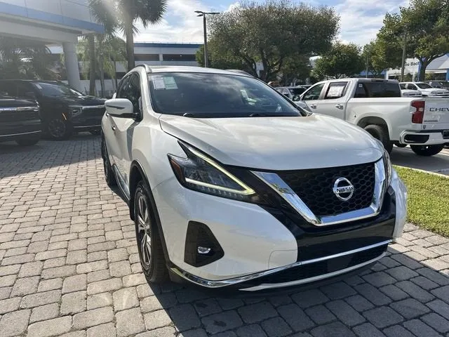 2022 Nissan Murano SV photo 17