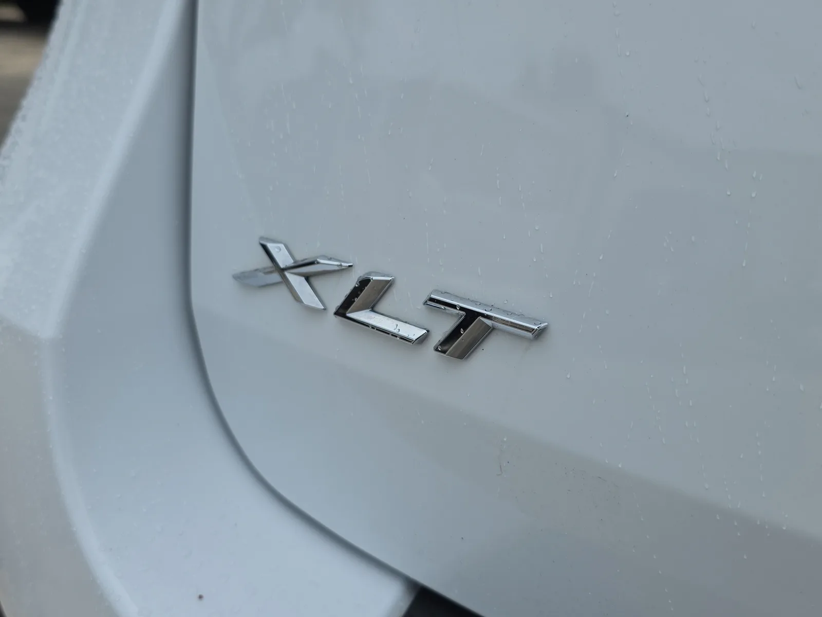 2024 Ford Explorer XLT photo 10