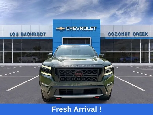 2023 Nissan Frontier PRO-X photo 3