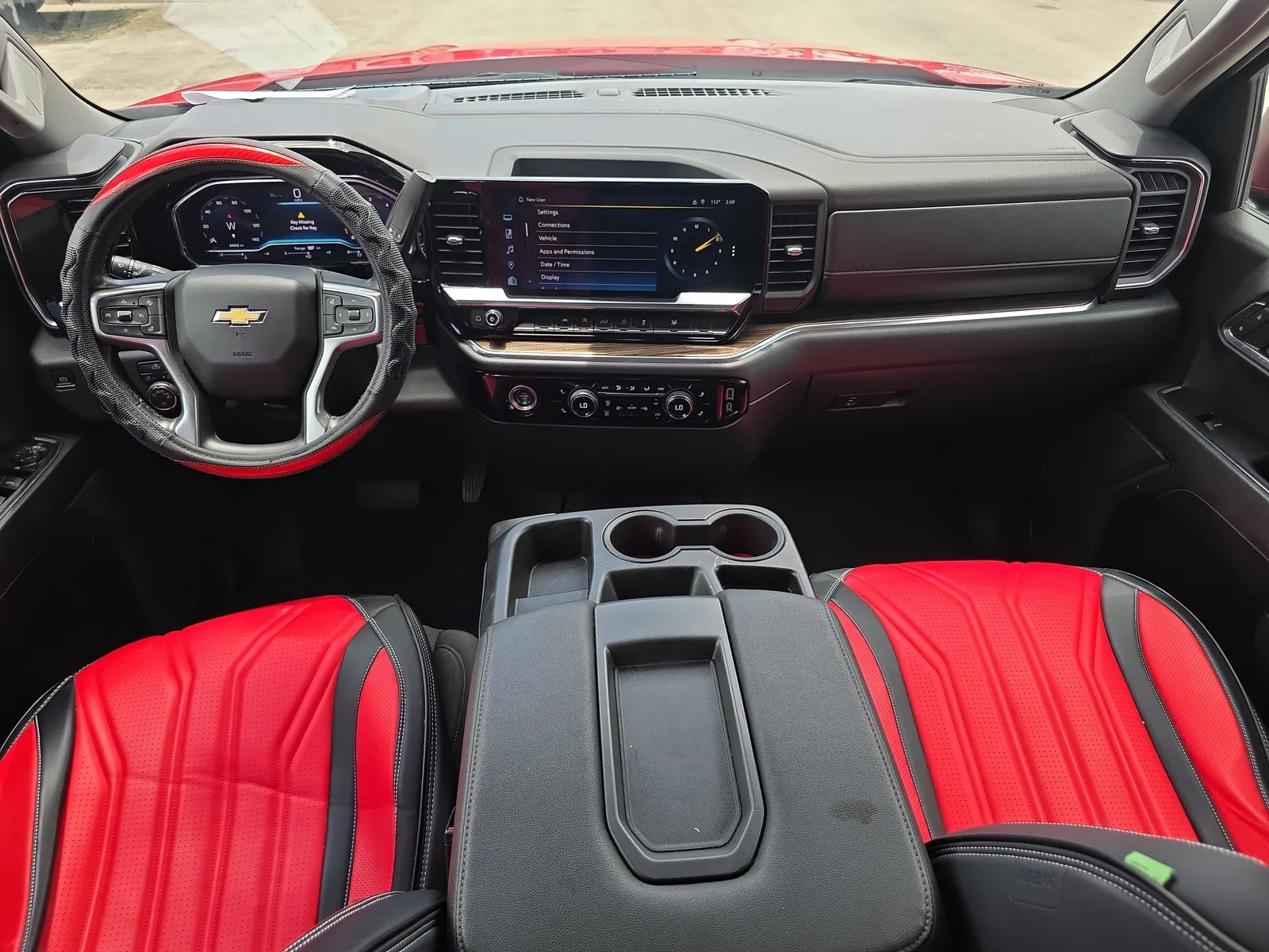 2024 Chevrolet Silverado 1500 LT photo 18