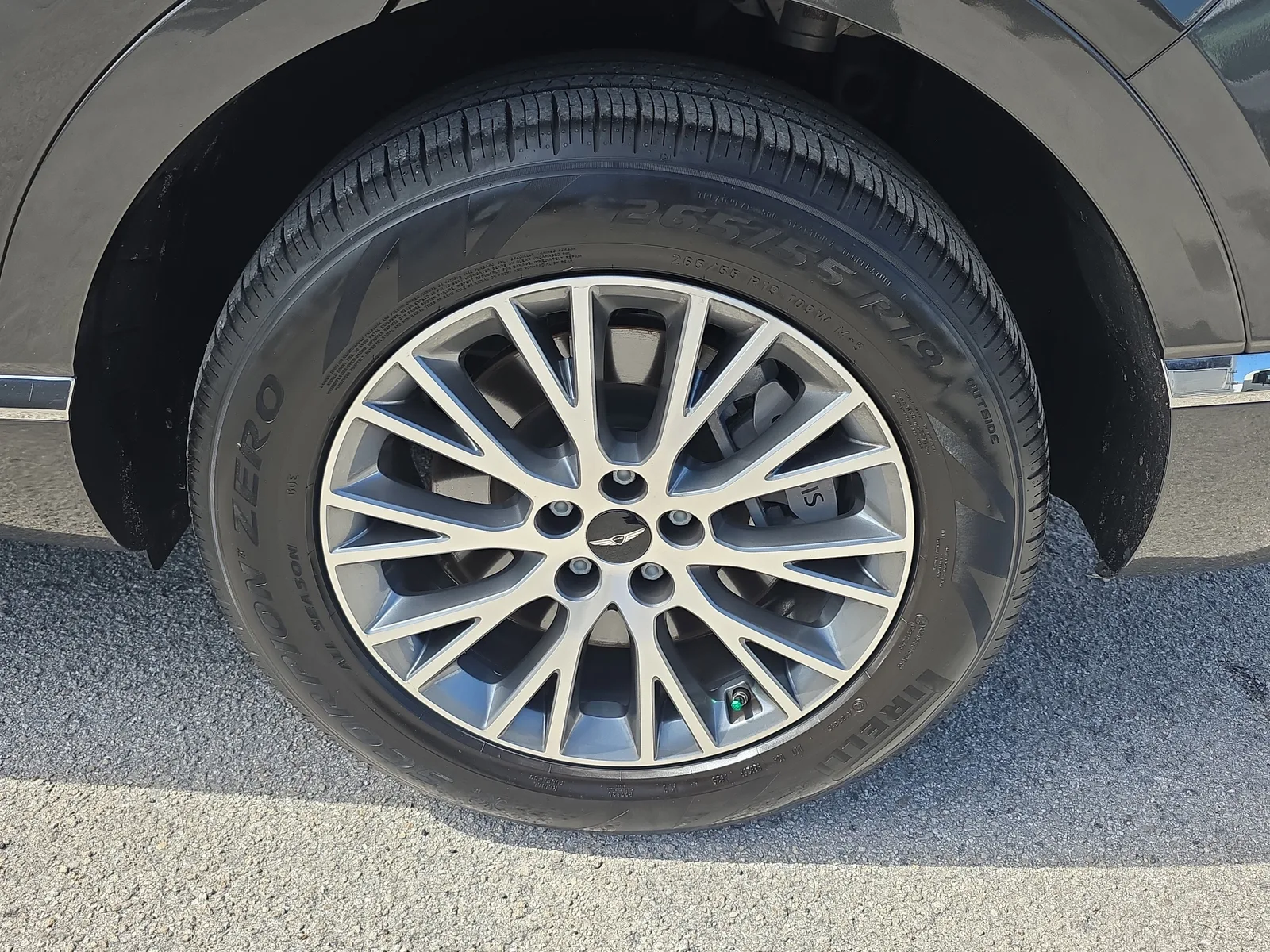 2026 Genesis GV80 2.5T photo 13