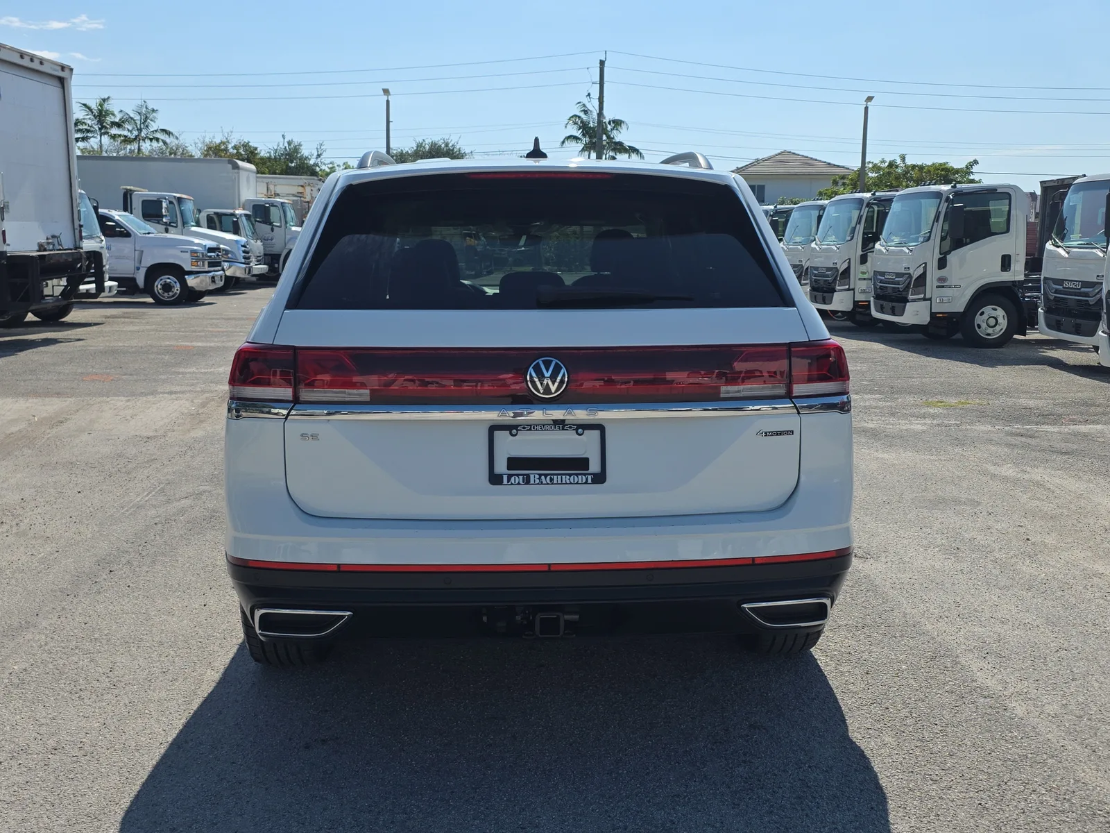 2024 Volkswagen Atlas 2.0T SE w/Technology photo 6