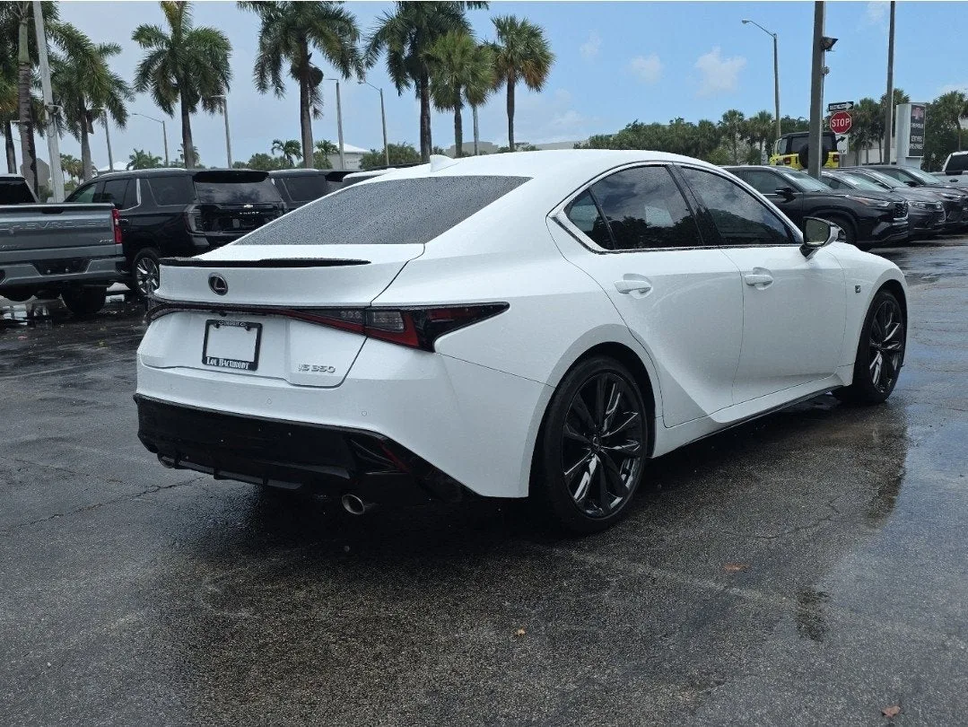 2023 Lexus IS IS 350 F SPORT photo 7