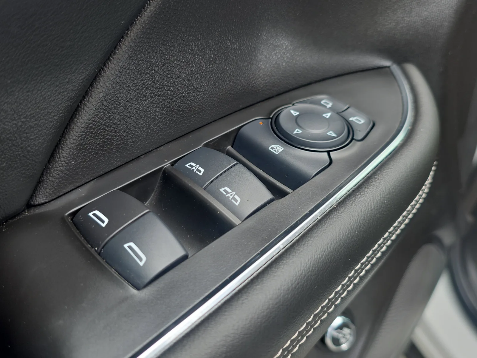 2022 Buick Envision Preferred photo 22