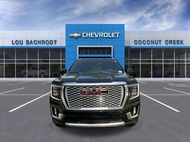 2023 GMC Yukon XL Denali photo 3
