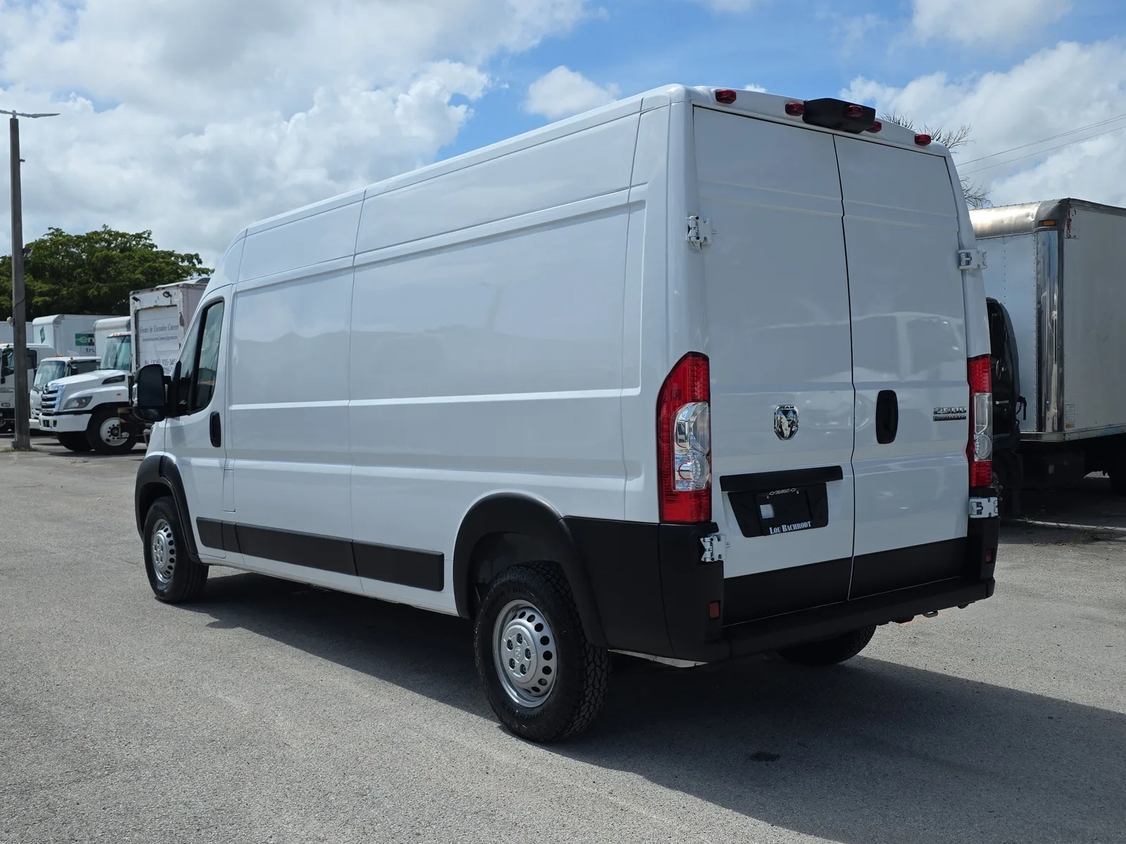 2025 RAM ProMaster Cargo Van Tradesman photo 5