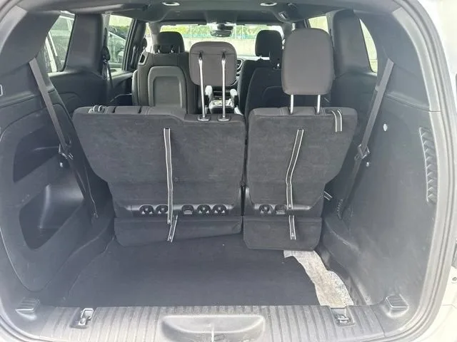 2024 Chrysler Pacifica Touring photo 11