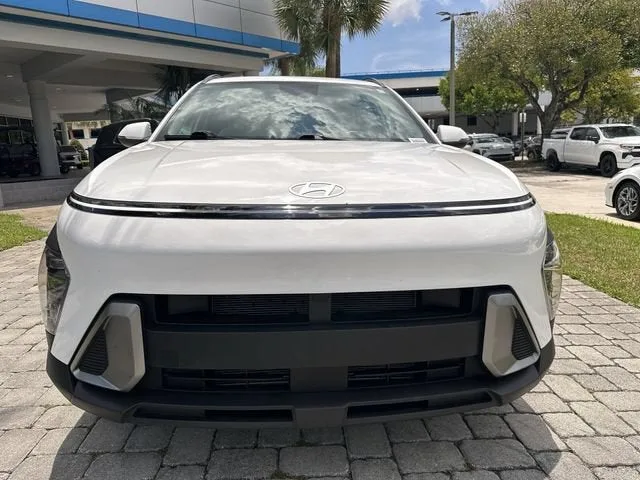 2025 Hyundai Kona SEL photo 20