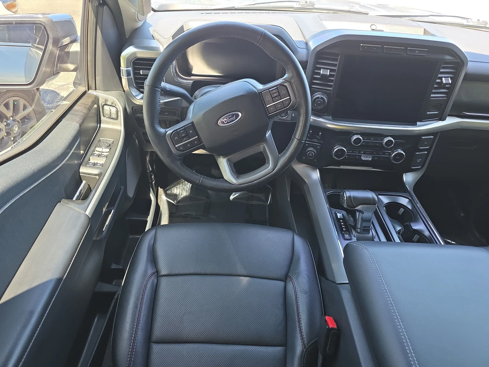 2023 Ford F-150 XL photo 15
