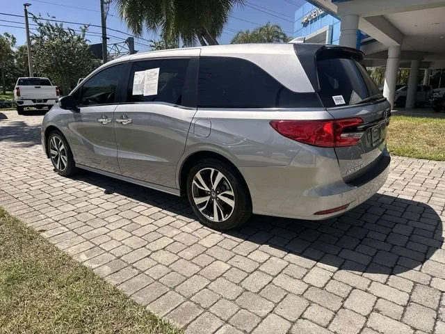 2023 Honda Odyssey Touring photo 33